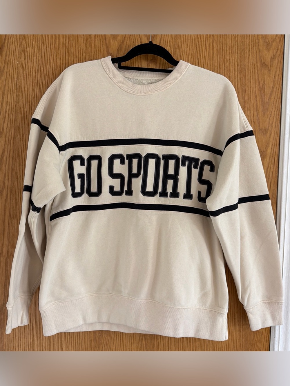 Abercrombie & Fitch Women’s M Sweatshirt Beige Go Sports Sunday Crew Soft A&F